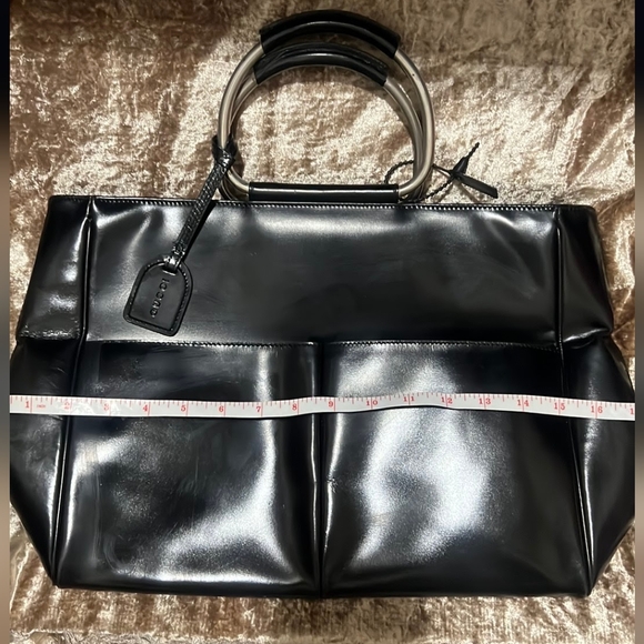 Authentic Gucci Black Patent Leather Tote - Picture 3 of 11